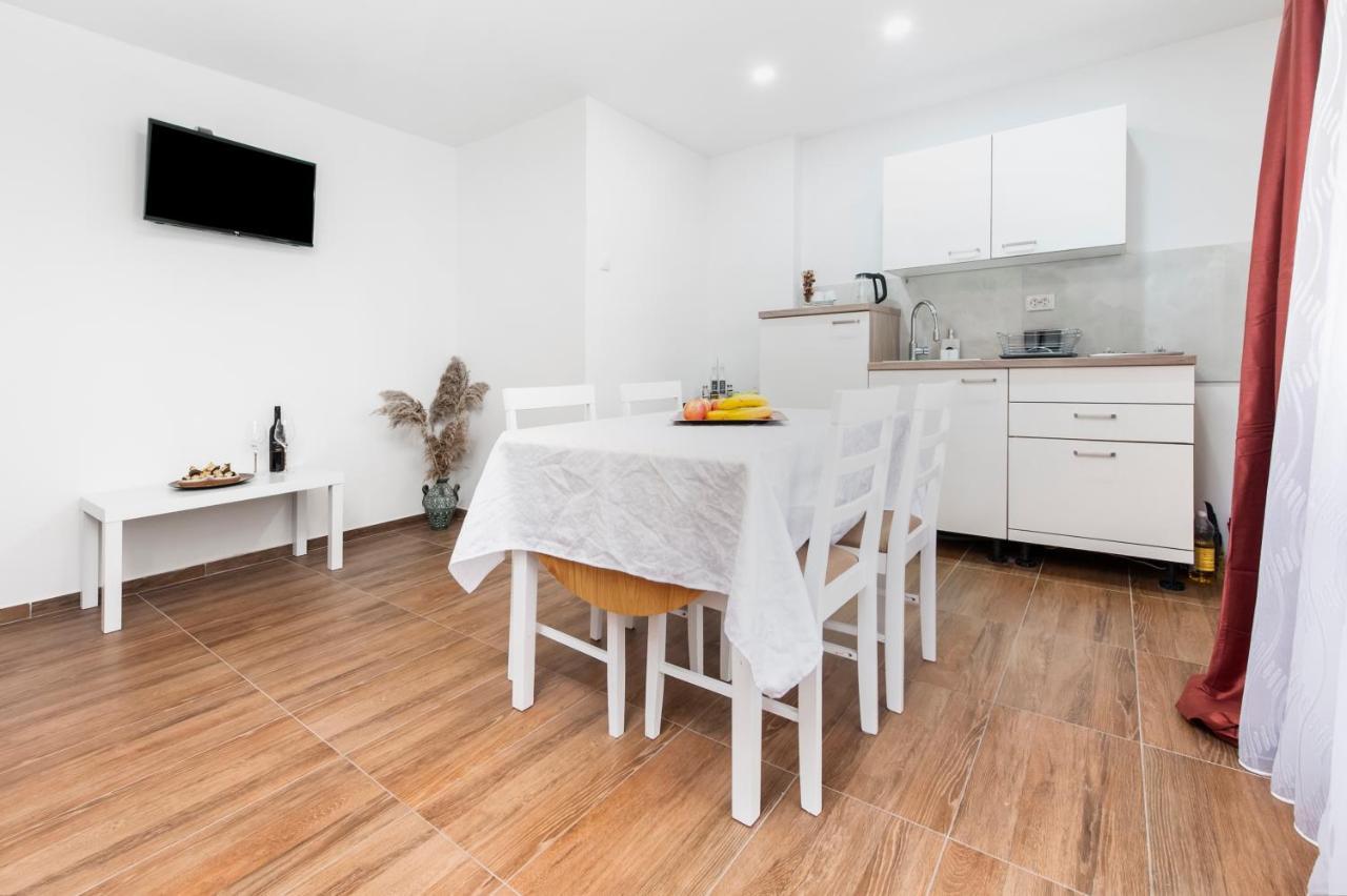 Apartment Sissy Rovinj Eksteriør bilde